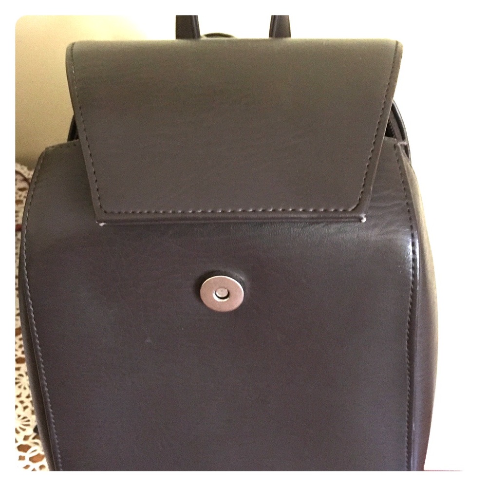 Woman’s purse backpack